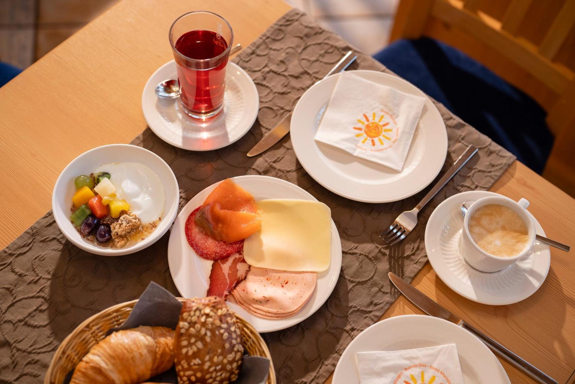 Alpenhotel Erika 이스크글 외부 사진