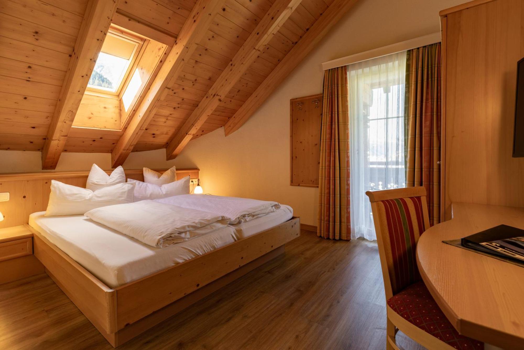 Alpenhotel Erika 이스크글 외부 사진